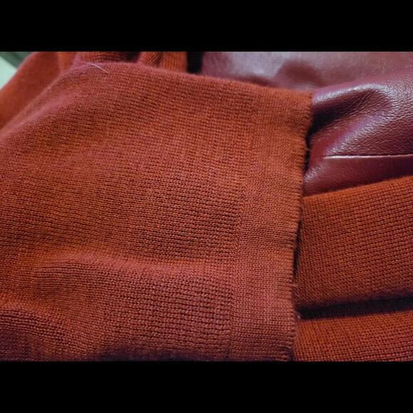 Stonebridge Petite Large red leather front panel sweater body jacket - Picture 6 of 7